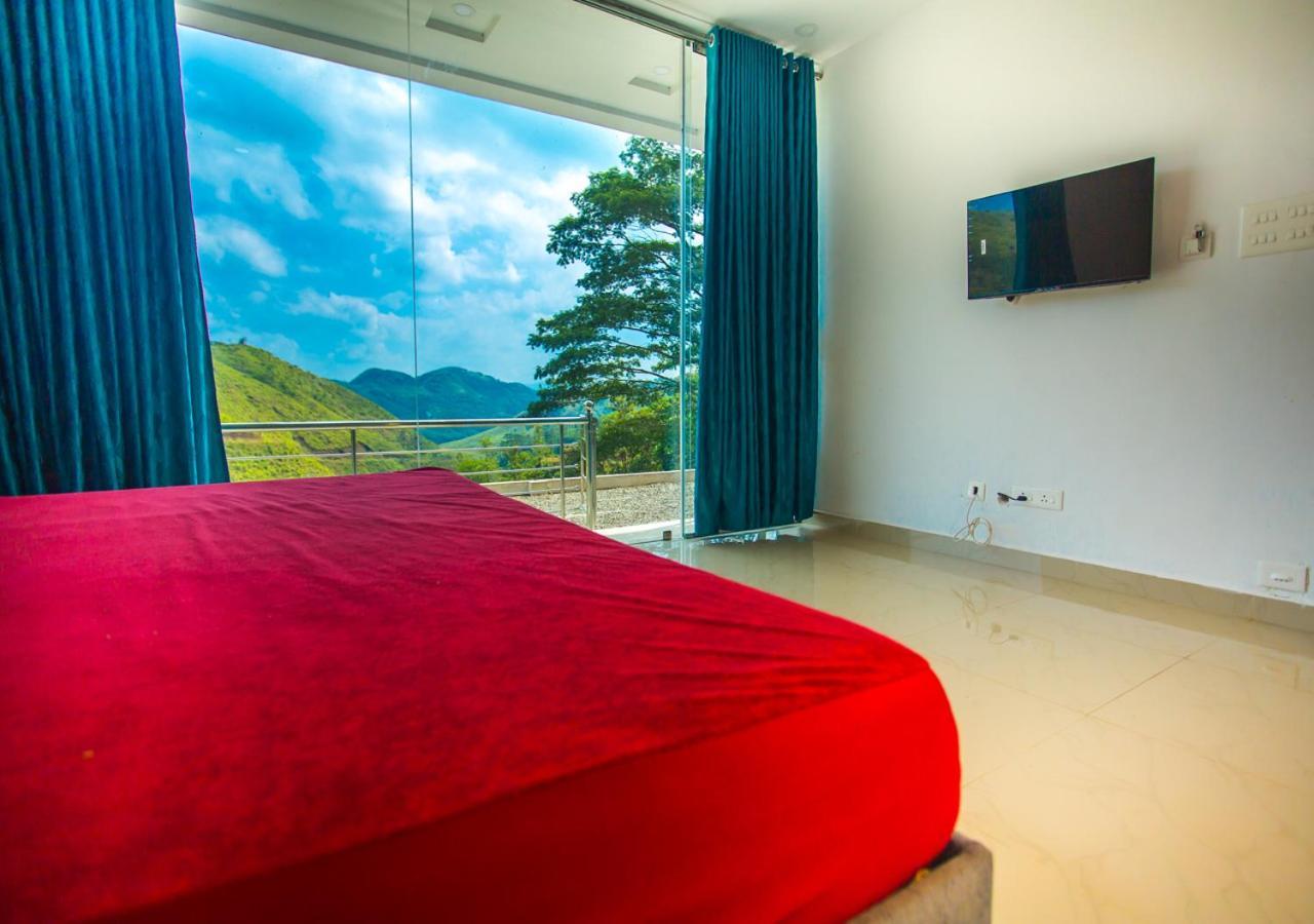 Hidden Valley Hill View Cottage Vagamon By Voye Homes Eksteriør billede